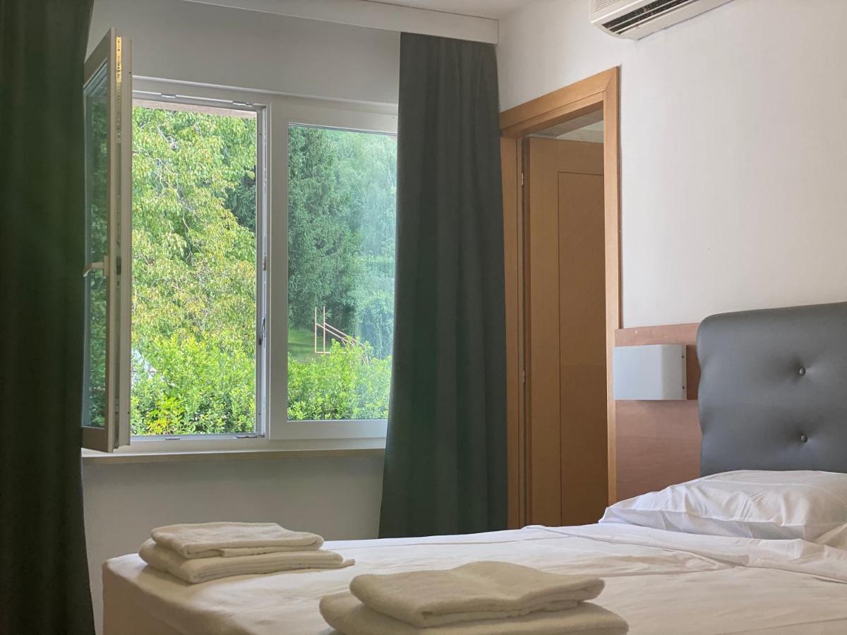 Hotel Riviera Magnano in Riviera ภายนอก รูปภาพ