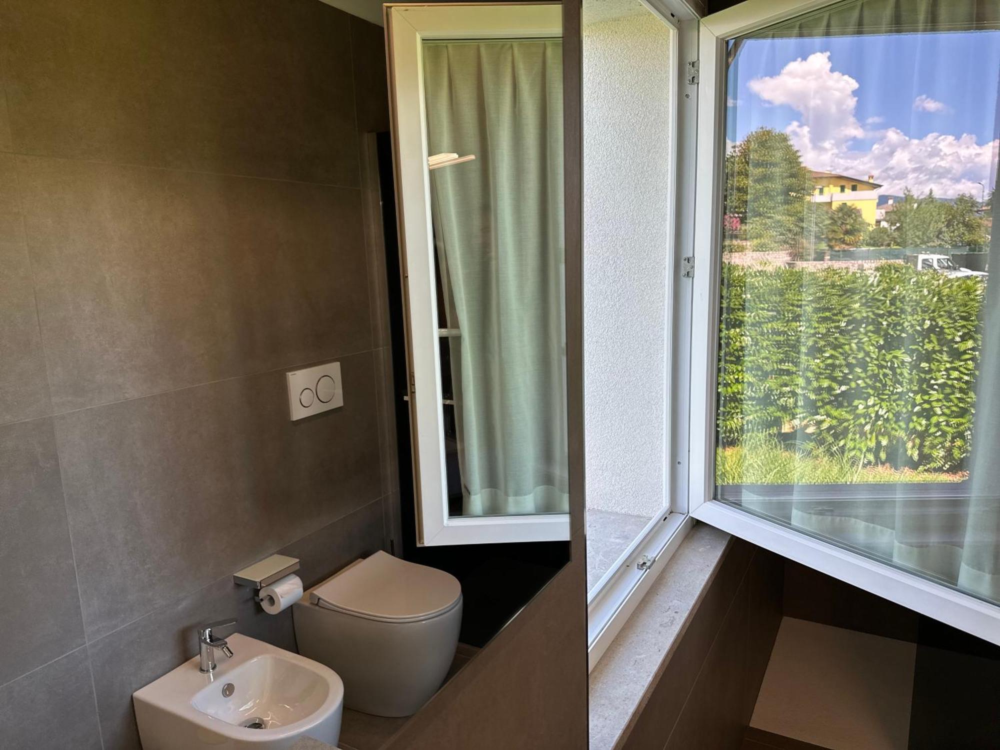 Hotel Riviera Magnano in Riviera ภายนอก รูปภาพ