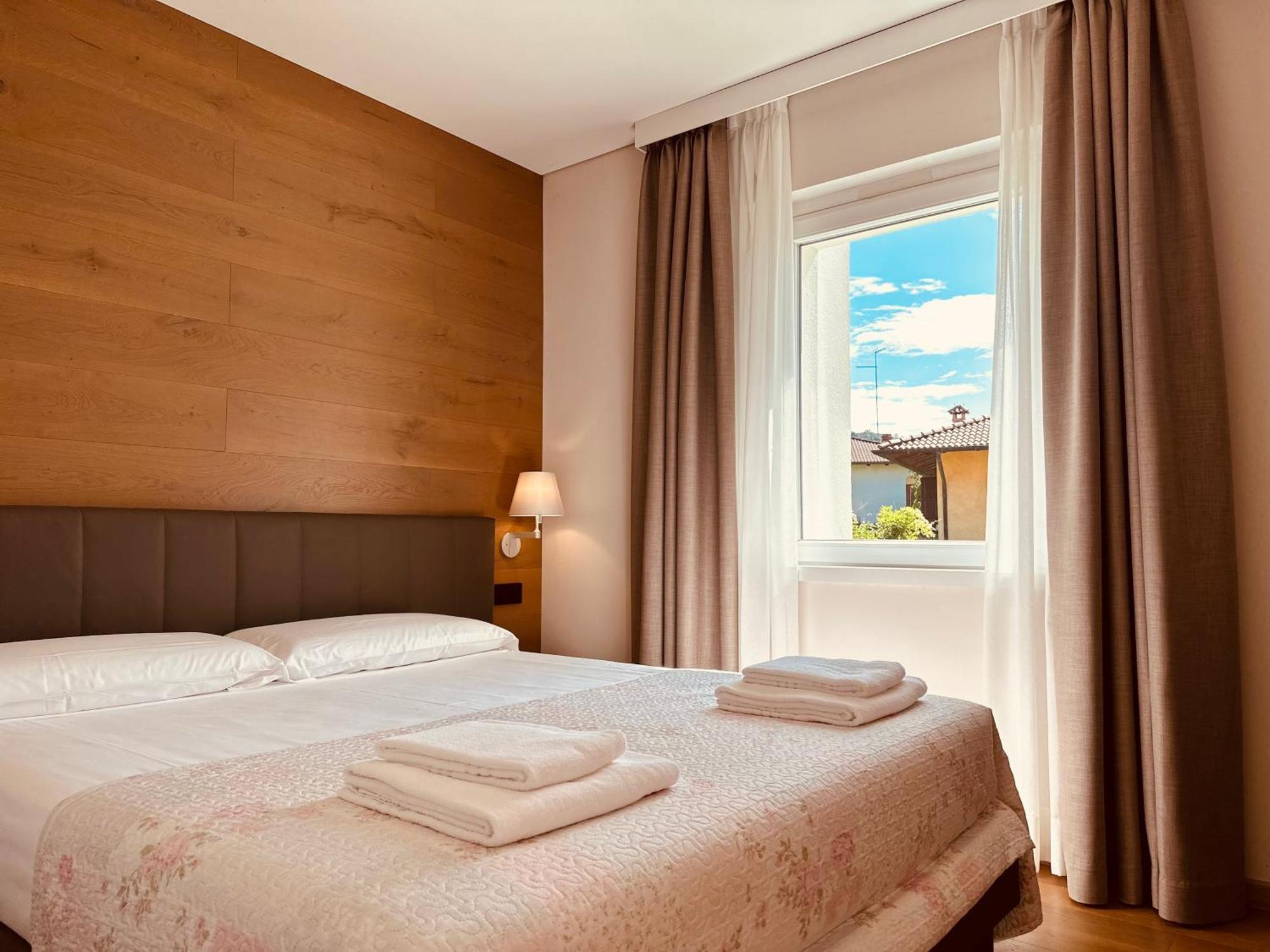 Hotel Riviera Magnano in Riviera ภายนอก รูปภาพ